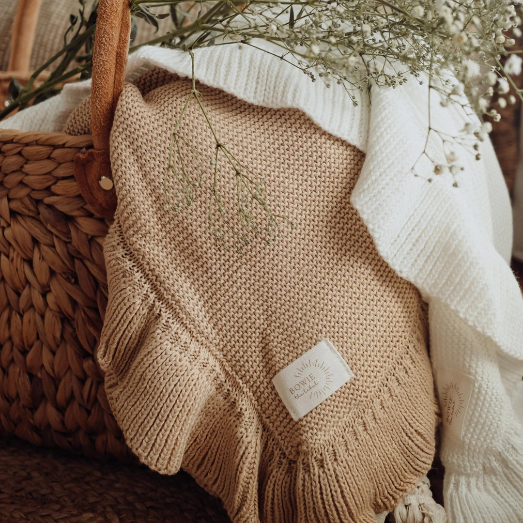 Bowie The Label - Frill Blanket | Latte