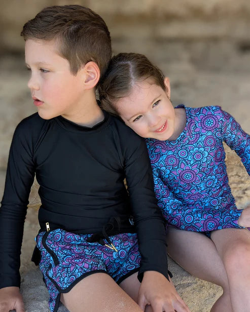 Fernleigh Avenue - Black Rash Top