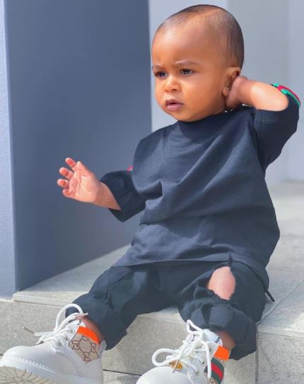 Infant ripped jeans deals