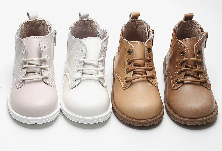Baby walking deals boots canada