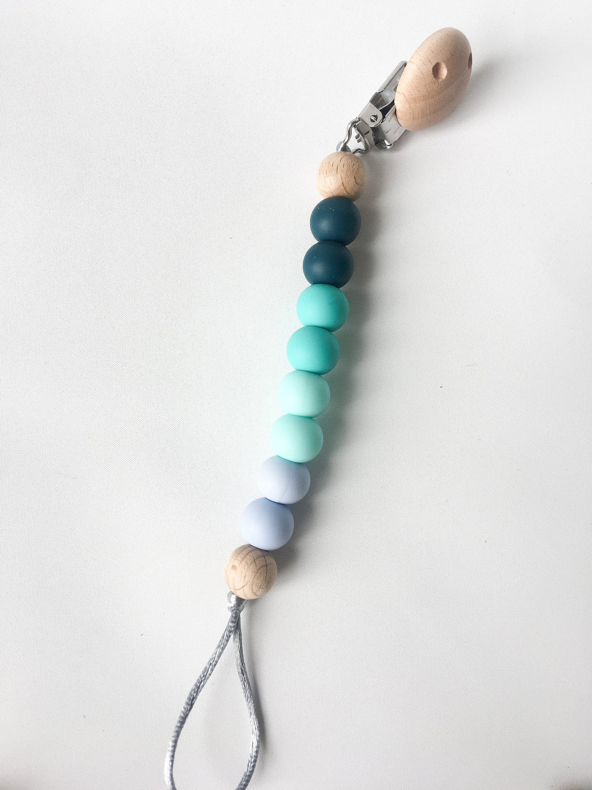 Indera Trading - Rainbow Ombré Dummy Chain