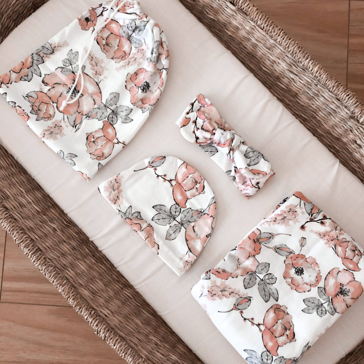 CMC GOLD - Swaddle Set | Blushing Bloom Floral